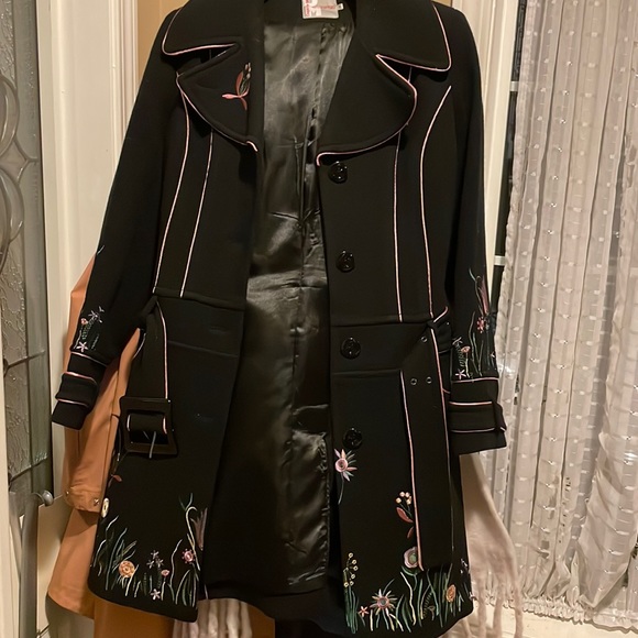 Black Embroidered Long Coat - Picture 2 of 7